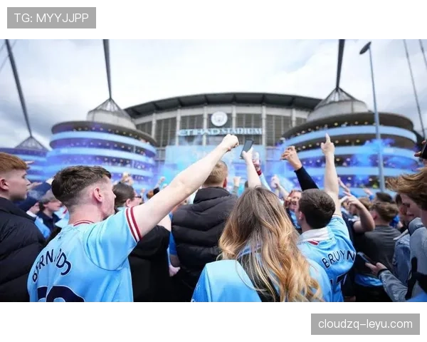 阿尔米隆状态回升,助力球队英超赛场表现抢眼 阿尔米隆状态回升,助力球队英超赛场表现抢眼