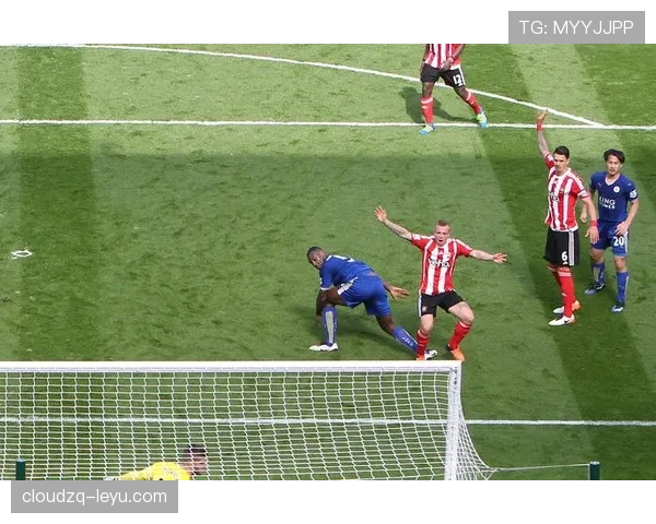 巴斯托尼领衔防线固若金汤，球队防守表现引热议