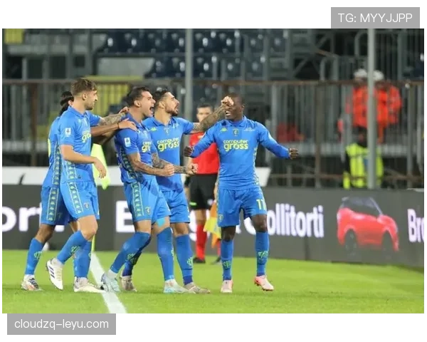 米兰防线稳固助力球队冲击更高荣誉,状态回暖引关注 米兰防线稳固助力球队冲击更高荣誉,状态回暖引关注