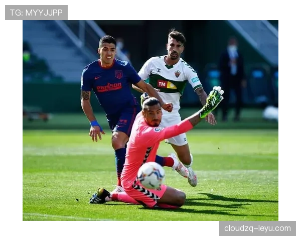 西甲争冠白热化：强队稳扎稳打，谁能笑到最后？