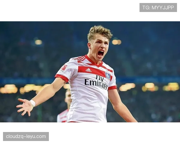 汉堡队核心球员状态火热，持续高光表现助球队稳步迈向胜利