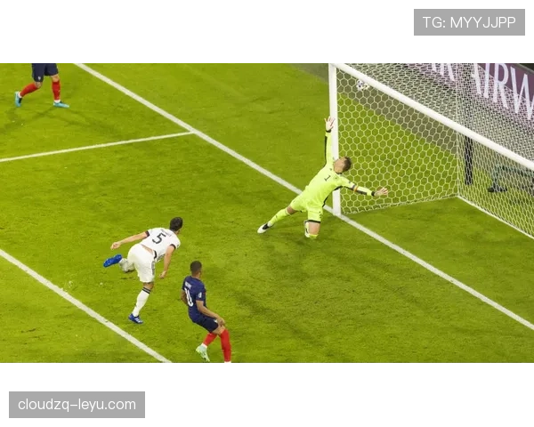 达尼洛本赛季出球稳健性与传球成功率提升分析