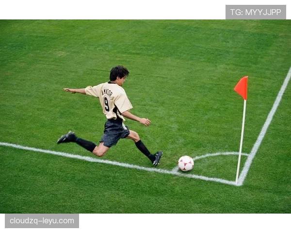 间接任意球规则全面拆解：何时判罚及裁判信号详解